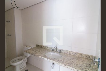 Banheiro de apartamento à venda com 1 quarto, 42m² em Barra Funda, São Paulo