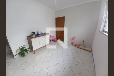 Sala de apartamento para alugar com 2 quartos, 69m² em Vila Valenca, São Vicente