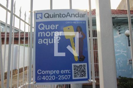 Casa à venda com 580m², 3 quartos e 7 vagas Casa à venda com 580m², 3 quartos e 7 vagasPlaquinha