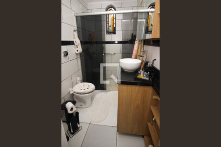 Casa à venda com 580m², 3 quartos e 7 vagas Casa à venda com 580m², 3 quartos e 7 vagasBanheiro 1