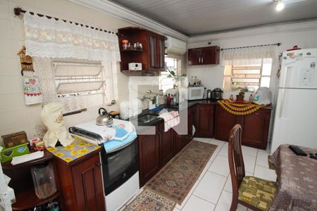 Casa à venda com 580m², 3 quartos e 7 vagas Casa à venda com 580m², 3 quartos e 7 vagasCozinha
