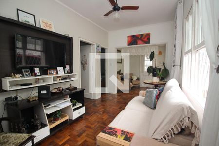 Sala de casa à venda com 3 quartos, 580m² em Nonoai, Porto Alegre