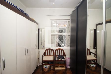 Casa à venda com 580m², 3 quartos e 7 vagas Casa à venda com 580m², 3 quartos e 7 vagasQuarto 2