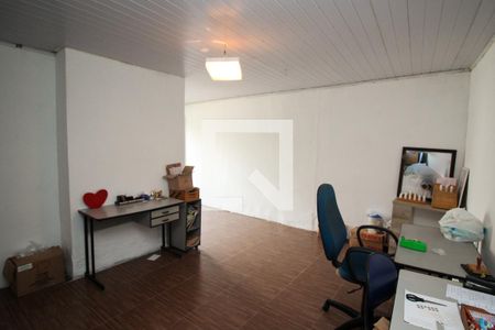 Casa à venda com 580m², 3 quartos e 7 vagas Casa à venda com 580m², 3 quartos e 7 vagasEscritório