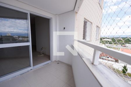 Varanda da Sala de apartamento para alugar com 3 quartos, 81m² em Parque Senhor do Bonfim, Taubaté