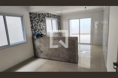 Casa à venda com 3 quartos, 145m² em Umuarama, Osasco