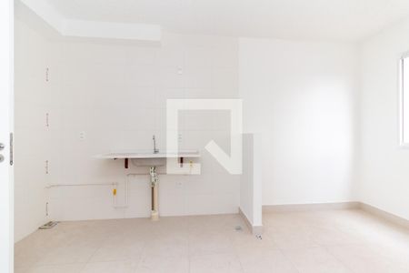 Sala/Cozinha de apartamento para alugar com 2 quartos, 45m² em Fazenda Aricanduva, São Paulo