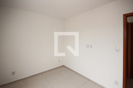 Quarto 02 de apartamento para alugar com 2 quartos, 43m² em Jardim Vila Formosa, São Paulo