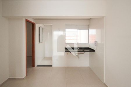 Cozinha de apartamento para alugar com 2 quartos, 34m² em Jardim Vila Formosa, São Paulo