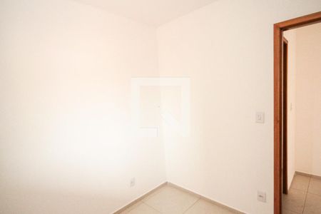 Quarto de apartamento para alugar com 2 quartos, 34m² em Jardim Vila Formosa, São Paulo