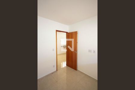 Quarto 02 de apartamento para alugar com 2 quartos, 32m² em Jardim Vila Formosa, São Paulo