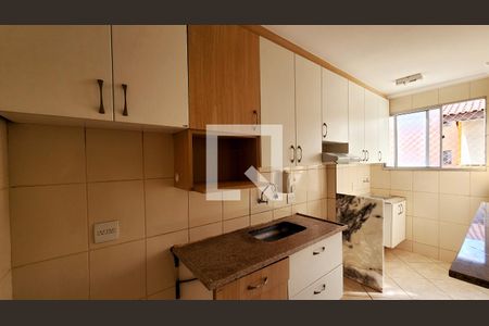 Cozinha e Área de Serviço de apartamento para alugar com 3 quartos, 66m² em Vianelo/bonfiglioli, Jundiaí