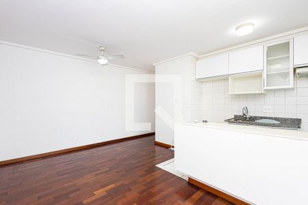 Sala de apartamento para alugar com 3 quartos, 65m² em Bela Vista, São Paulo