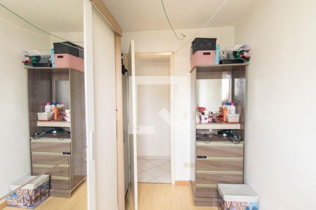 Quarto 2 de apartamento para alugar com 3 quartos, 53m² em Tingui, Curitiba