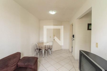 Sala de apartamento para alugar com 3 quartos, 53m² em Tingui, Curitiba