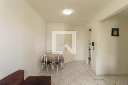 Sala de apartamento para alugar com 3 quartos, 53m² em Tingui, Curitiba