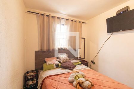 Quarto 3 de apartamento para alugar com 3 quartos, 53m² em Tingui, Curitiba