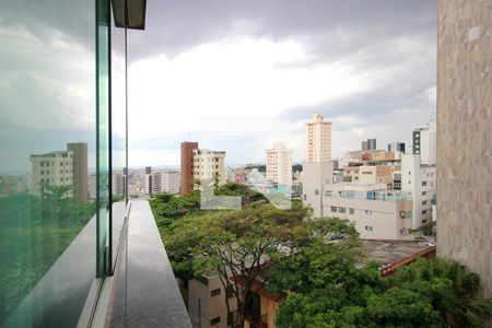 Vista Sala de apartamento à venda com 3 quartos, 132m² em Anchieta, Belo Horizonte