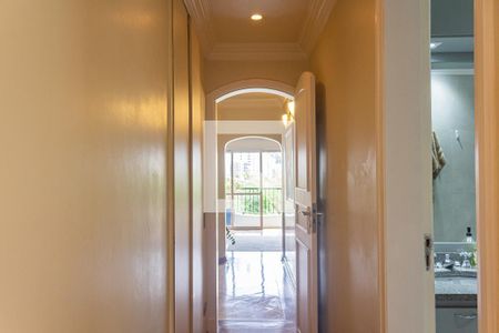 Apartamento à venda com 167m², 3 quartos e 2 vagas Apartamento à venda com 167m², 3 quartos e 2 vagasCorredor