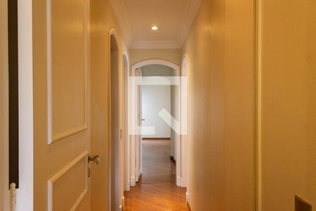 Apartamento à venda com 167m², 3 quartos e 2 vagas Apartamento à venda com 167m², 3 quartos e 2 vagasCorredor