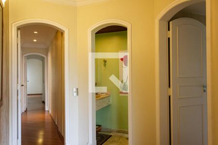 Apartamento à venda com 167m², 3 quartos e 2 vagas Apartamento à venda com 167m², 3 quartos e 2 vagasCorredor