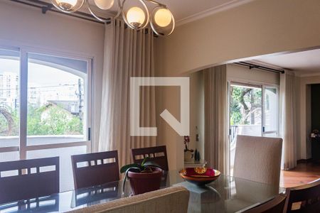 Apartamento à venda com 167m², 3 quartos e 2 vagas Apartamento à venda com 167m², 3 quartos e 2 vagasSala de Jantar