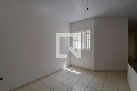 Casa para alugar com 4 quartos, 85m² em Penha de França, São Paulo