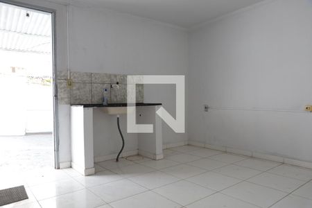 Sala/Cozinha de casa para alugar com 2 quartos, 70m² em Parque Amazonia, Goiânia