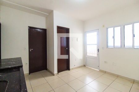 Sala/Cozinha de apartamento para alugar com 1 quarto, 35m² em Jardim Lideranca, São Paulo