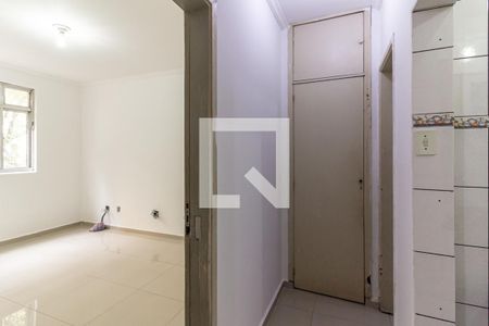 Sala - Corredor de apartamento à venda com 1 quarto, 69m² em República, São Paulo