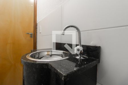 Lavabo de casa para alugar com 3 quartos, 90m² em Jardim Ponte Rasa, São Paulo