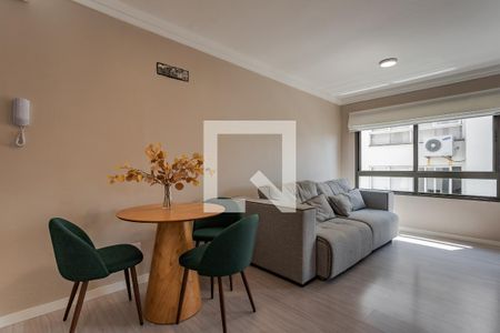 Sala/Quarto de apartamento à venda com 1 quarto, 41m² em Mont’serrat, Porto Alegre