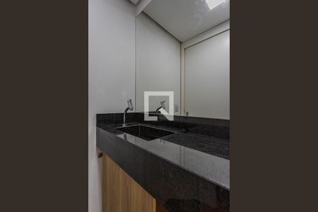 Lavabo de apartamento à venda com 1 quarto, 41m² em Mont’serrat, Porto Alegre