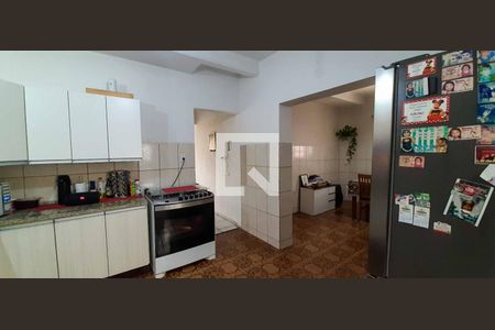 Casa para alugar com 272m², 5 quartos e 6 vagas Casa para alugar com 272m², 5 quartos e 6 vagasCozinha