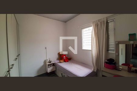 Casa para alugar com 272m², 5 quartos e 6 vagas Casa para alugar com 272m², 5 quartos e 6 vagasQuarto 2