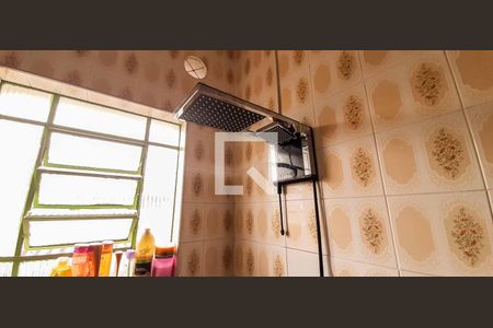 Casa para alugar com 272m², 5 quartos e 6 vagas Casa para alugar com 272m², 5 quartos e 6 vagasBanheiro do Quarto 2