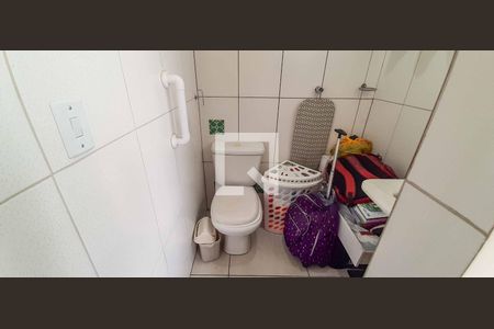 Casa para alugar com 272m², 5 quartos e 6 vagas Casa para alugar com 272m², 5 quartos e 6 vagasBanheiro da Suíte 2