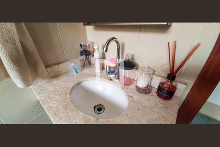 Casa para alugar com 272m², 5 quartos e 6 vagas Casa para alugar com 272m², 5 quartos e 6 vagasBanheiro do Quarto 1