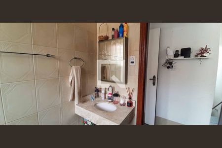 Casa para alugar com 272m², 5 quartos e 6 vagas Casa para alugar com 272m², 5 quartos e 6 vagasBanheiro do Quarto 1