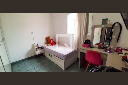 Casa para alugar com 272m², 5 quartos e 6 vagas Casa para alugar com 272m², 5 quartos e 6 vagasQuarto 2