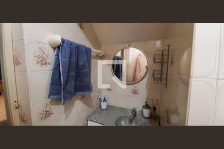 Casa para alugar com 272m², 5 quartos e 6 vagas Casa para alugar com 272m², 5 quartos e 6 vagasLavabo 1