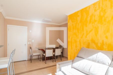 Sala de apartamento para alugar com 3 quartos, 88m² em Partenon, Porto Alegre