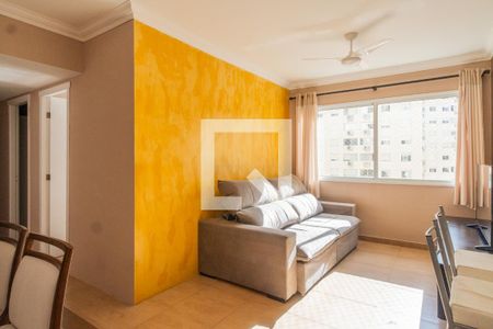 Sala de apartamento para alugar com 3 quartos, 88m² em Partenon, Porto Alegre