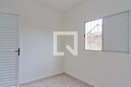 Quarto de casa para alugar com 1 quarto, 40m² em Vila Mangalot, São Paulo