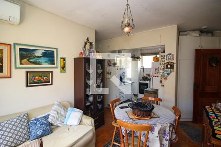 Sala de apartamento à venda com 3 quartos, 67m² em Praia de Belas, Porto Alegre