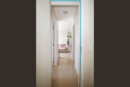 Corredor de apartamento para alugar com 2 quartos, 56m² em Partenon, Porto Alegre