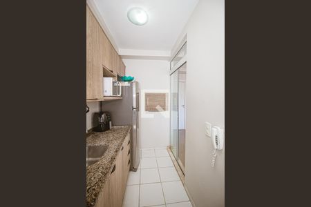 Cozinha de apartamento para alugar com 2 quartos, 56m² em Partenon, Porto Alegre