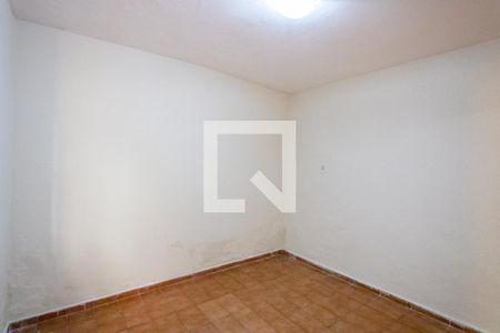 Quarto 1 de casa para alugar com 2 quartos, 60m² em Jardim Marek, Santo André