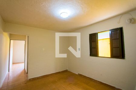 Sala de casa para alugar com 2 quartos, 60m² em Jardim Marek, Santo André