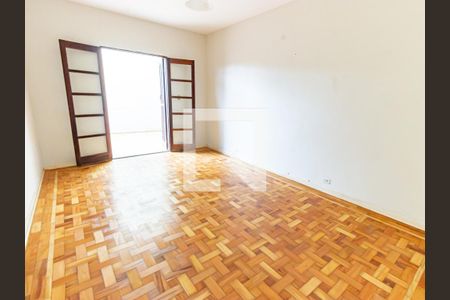 Quarto 2 de casa para alugar com 2 quartos, 200m² em Água Rasa, São Paulo